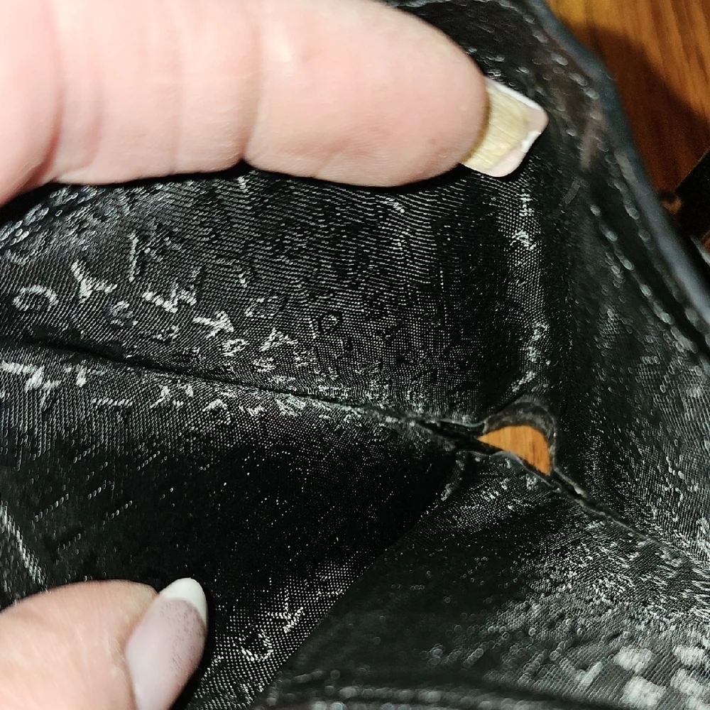 Kate Spade Black Glitter Wallet